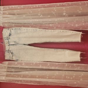 Old Navy Rockstar super skinny ankle size 6